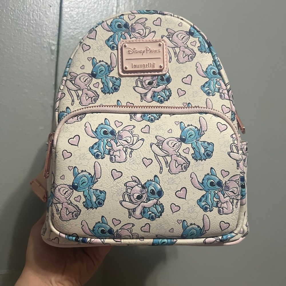 Loungefly Disney Stitch Kids Backpack - Cream and Blue - Picture 2 of 5